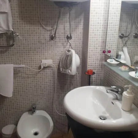 Centre With Patio * Parma